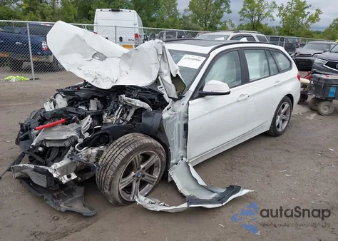 2014 BMW 328I xDrive z USA, uszkodzony, nr VIN WBA3G7C50EKN37288